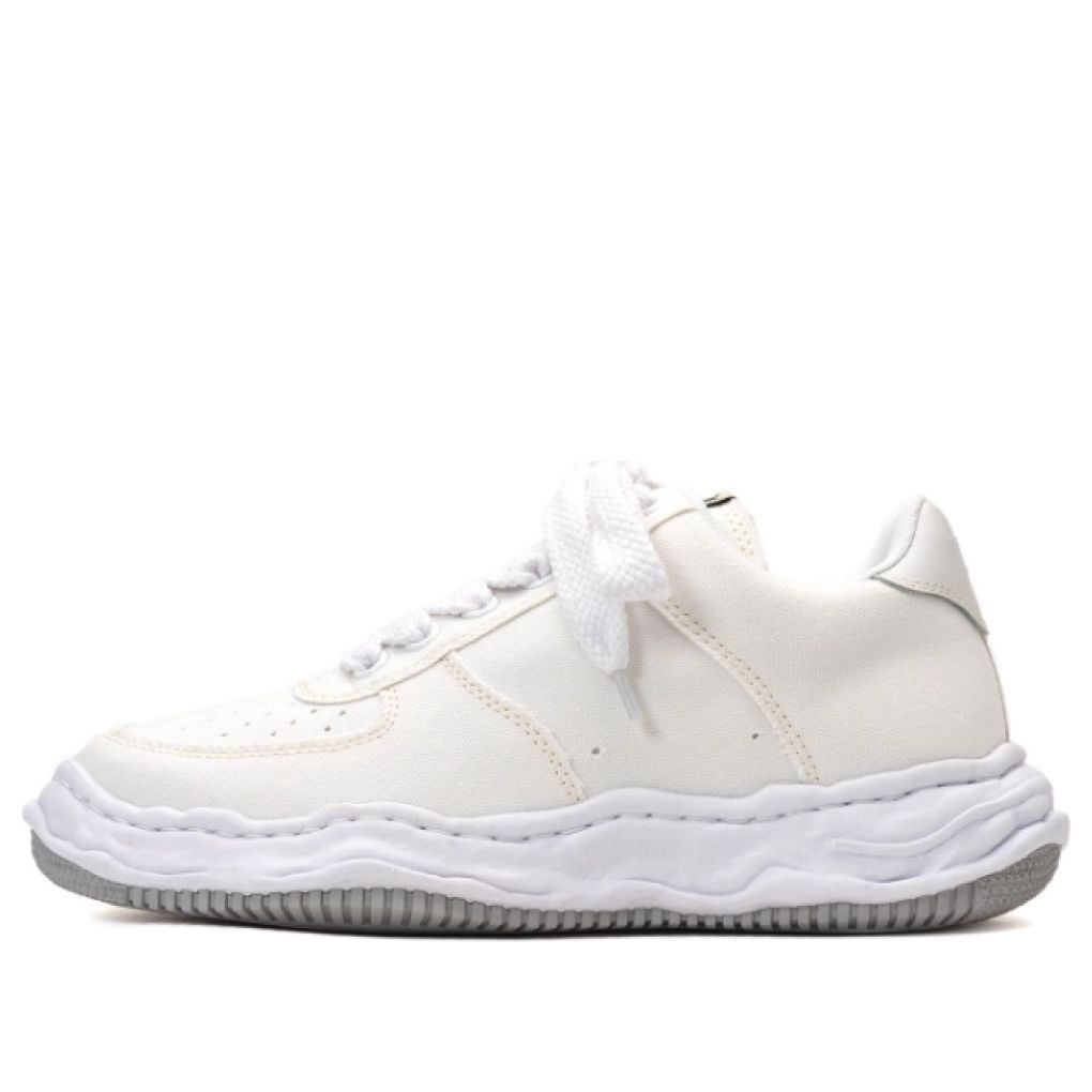 Maison MIHARA YASUHIRO WAYNE OG Sole Canvas Low-top Sneaker 'White' A10FW720-WHT sold by KicksCrew