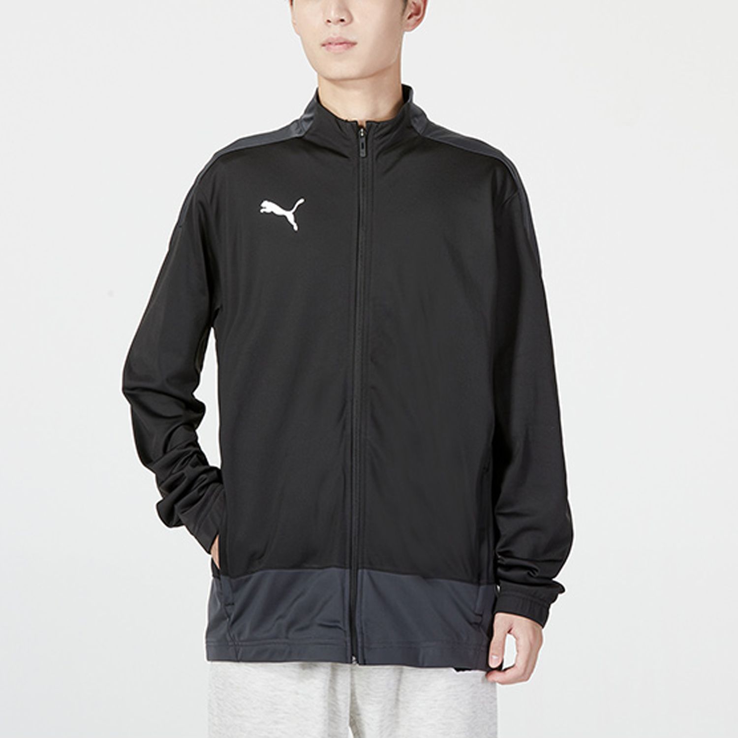 Puma Winter Training Jacket 'Black' 656561-03 sold by KicksCrew product image thumbnail 2