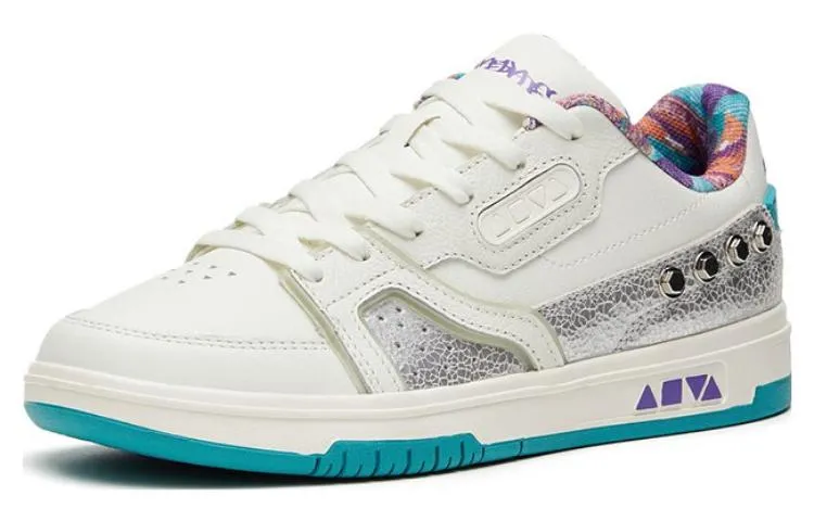 (WMNS) ANTA A-Flashfoam Low 'White Silver' 122329231-1 sold by KicksCrew product image thumbnail 2