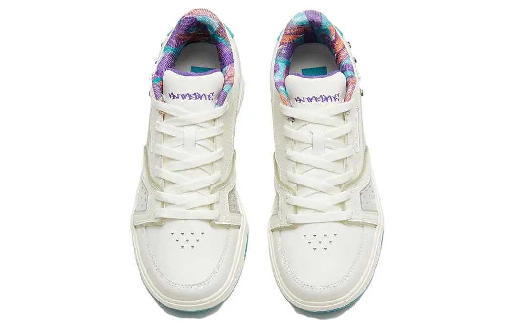 (WMNS) ANTA A-Flashfoam Low 'White Silver' 122329231-1 sold by KicksCrew product image thumbnail 3