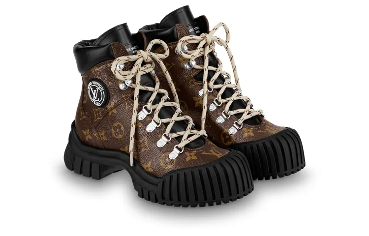(WMNS) LOUIS VUITTON Ruby Flat Ranger Boots 'Brown Monogram with Black' 1AALYG sold by KicksCrew product image thumbnail 2