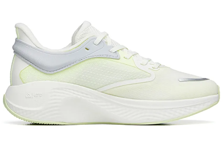 (WMNS) ANTA Run Collection 'White Green Grey' 122235556-6 sold by KicksCrew product image thumbnail 2