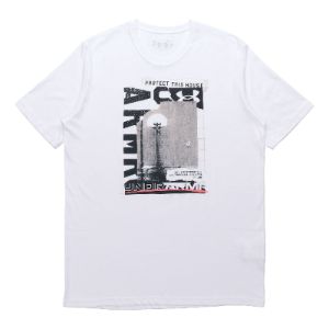 Under Armour Photoreal T-shirt Asia Sizing 'White' 1357162-100 sold by KicksCrew