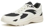 (WMNS) ANTA Low-Top Running Shoes 'Black White' 122245595-1 sold by KicksCrew