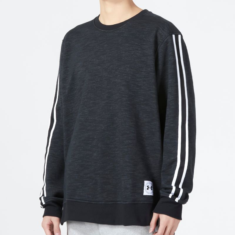 Under Armour Essential Fleece Heritage Crew Sweatshirt 'Black' 1373814-001 sold by KicksCrew product image thumbnail 5