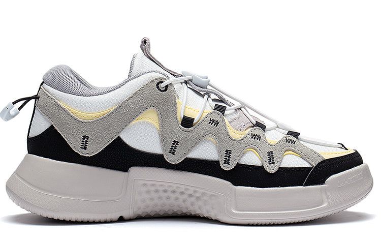 (GS) Li-Ning Wade Essence 2.3 Lite 'Grey Black' YKCS228-1 sold by KicksCrew product image thumbnail 2