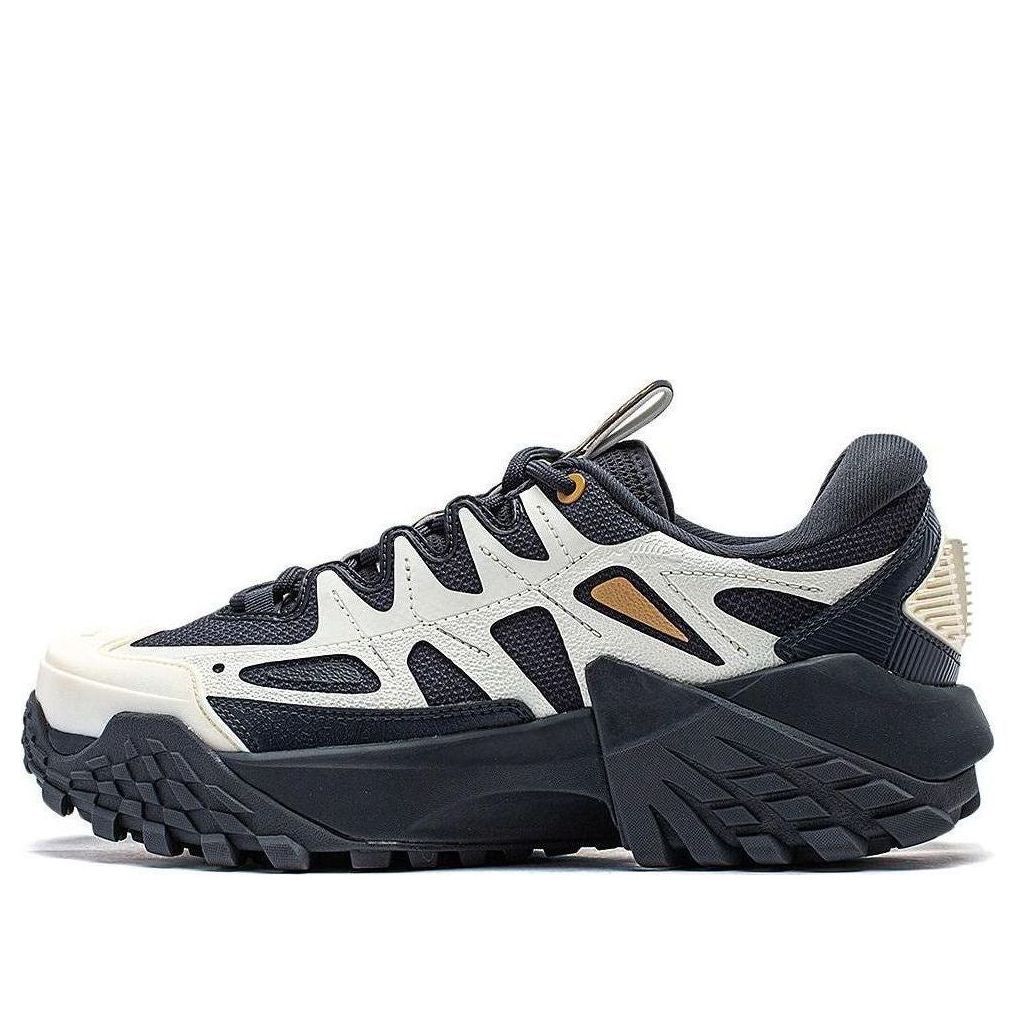 (WMNS) Li-Ning CF Linchuan FW 'Black White' AGLT162-1 sold by KicksCrew