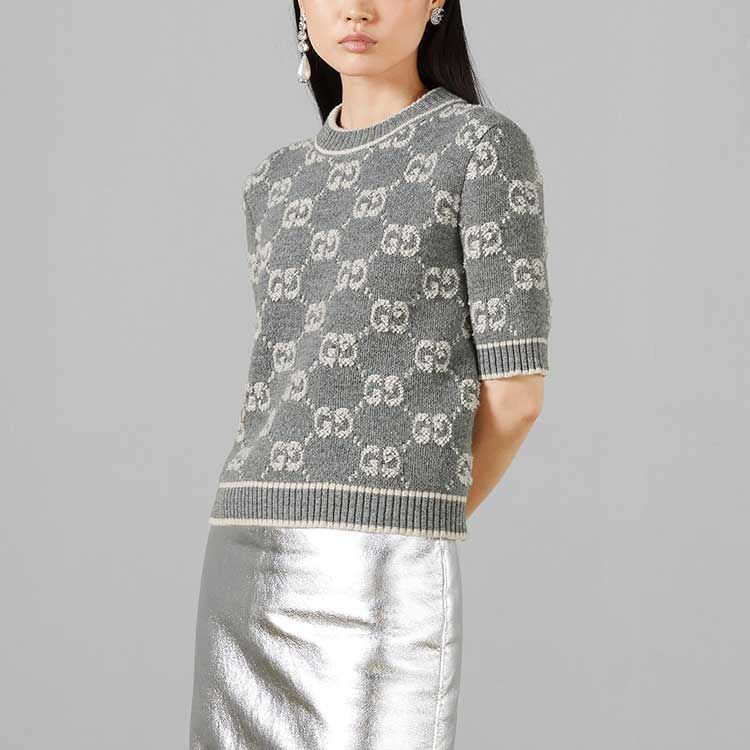 (WMNS) Gucci GG Wool Bouclé Jacquard Top 'Grey Ivory' 770059-XKCNA-1130 sold by KicksCrew product image thumbnail 2