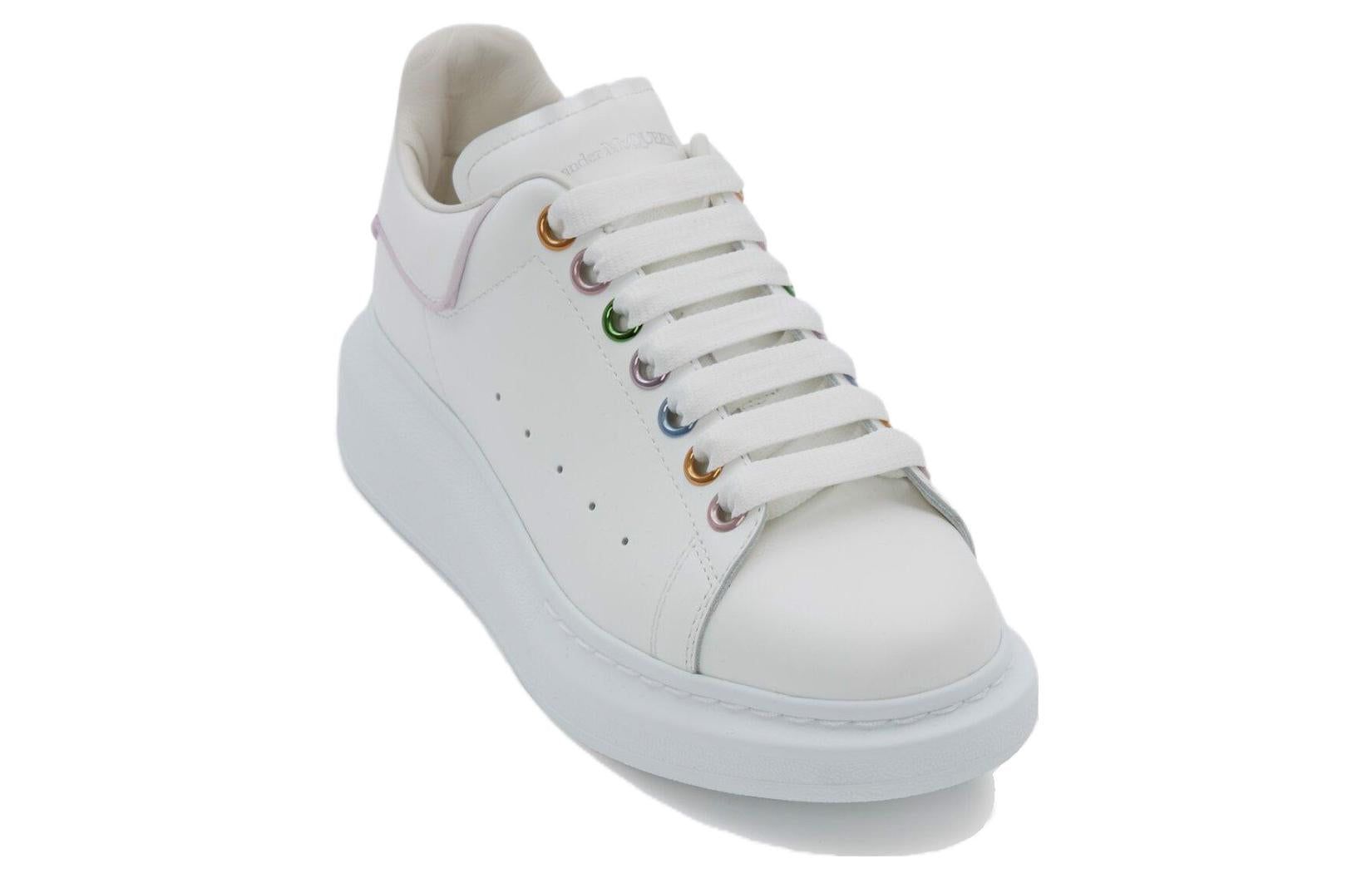 (WMNS) Alexander McQueen Oversized Sneakers 'White Metalic Eyelets' 685671WIB9W9035 sold by KicksCrew product image thumbnail 3