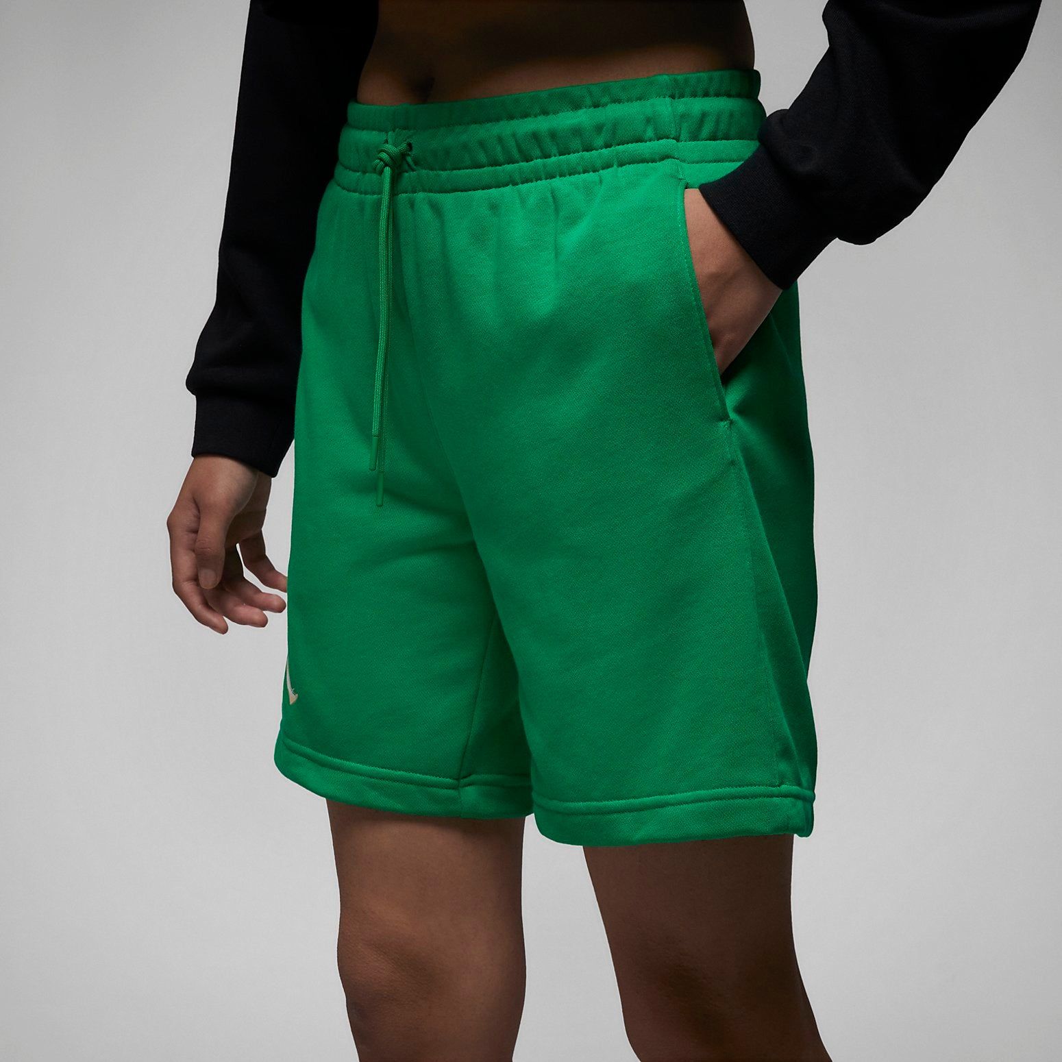 (WMNS) Air Jordan Essentials Shorts 'Green' DZ3388-310 sold by KicksCrew product image thumbnail 4