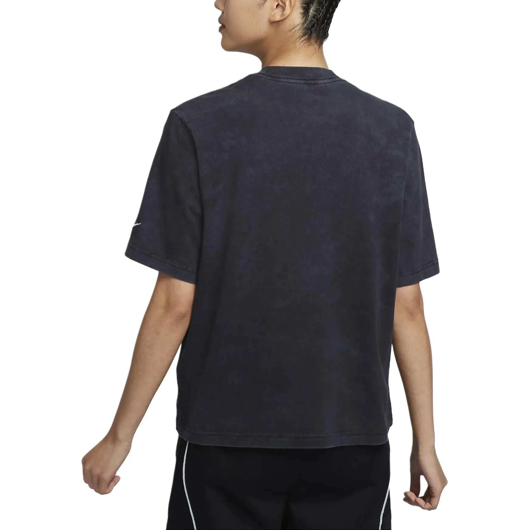(WMNS) Nike Sportswear Logo T-shirt Asia Sizing 'Black' FZ4886-010 sold by KicksCrew product image thumbnail 2