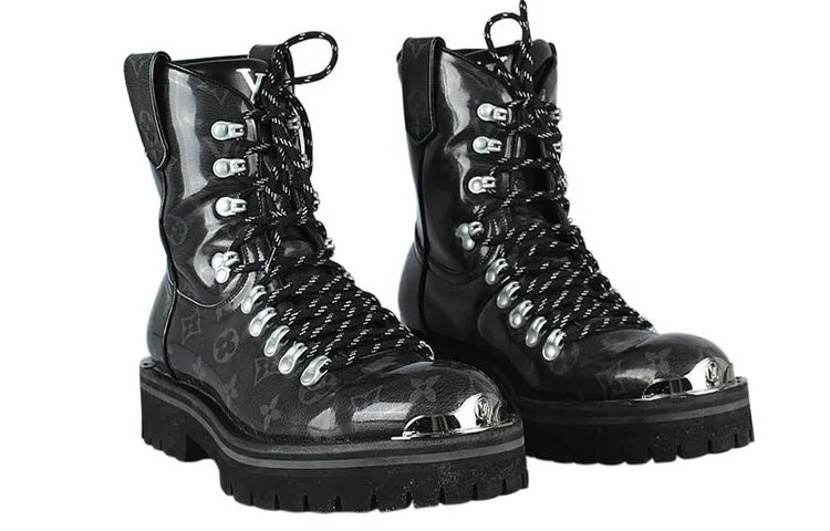 LOUIS VUITTON Outland Boots 'Black with Monogram' 1A4K2J sold by KicksCrew product image thumbnail 2