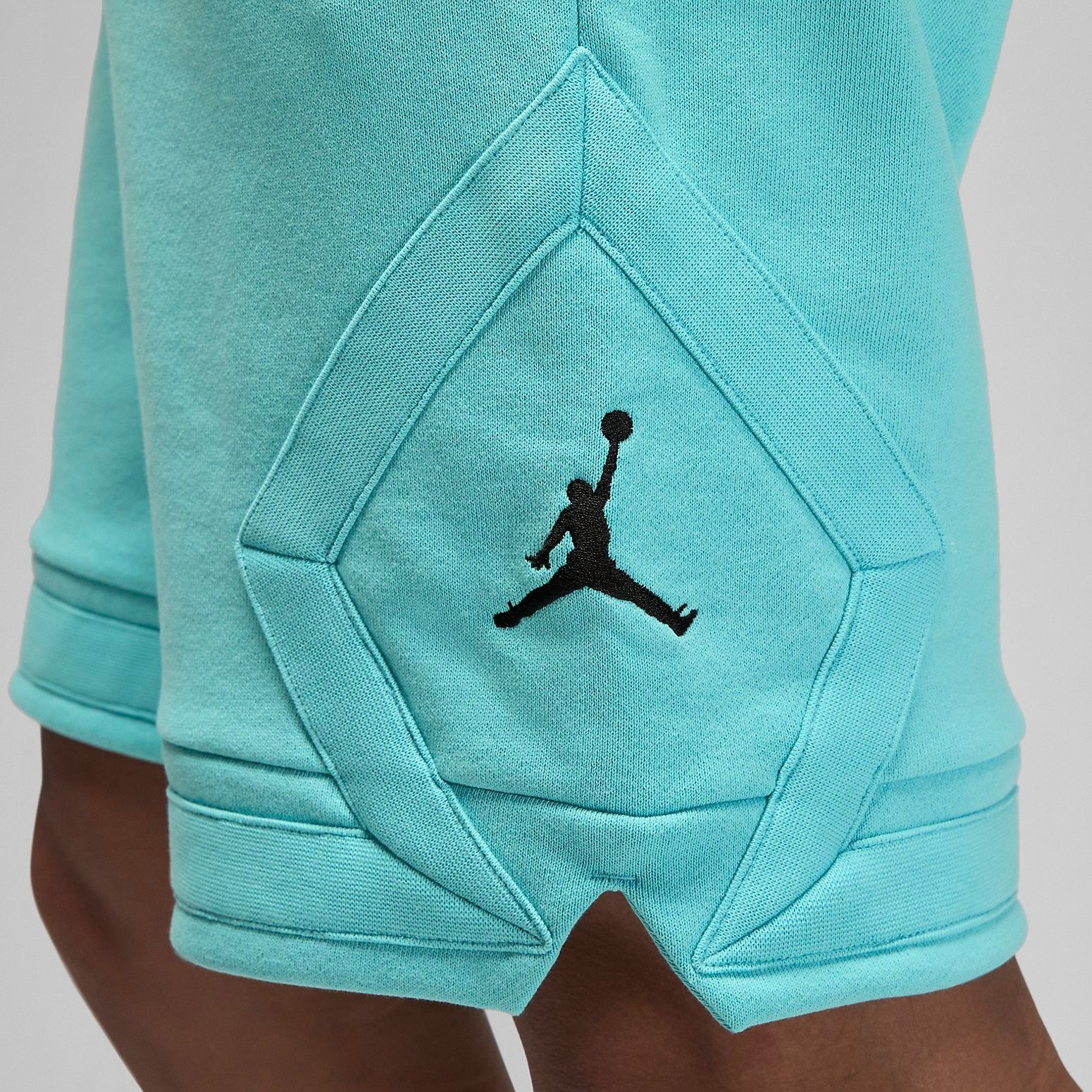 Air Jordan Essentials Statement Fleece Shorts 'Bleached Aqua' DQ7473-464 sold by KicksCrew product image thumbnail 3