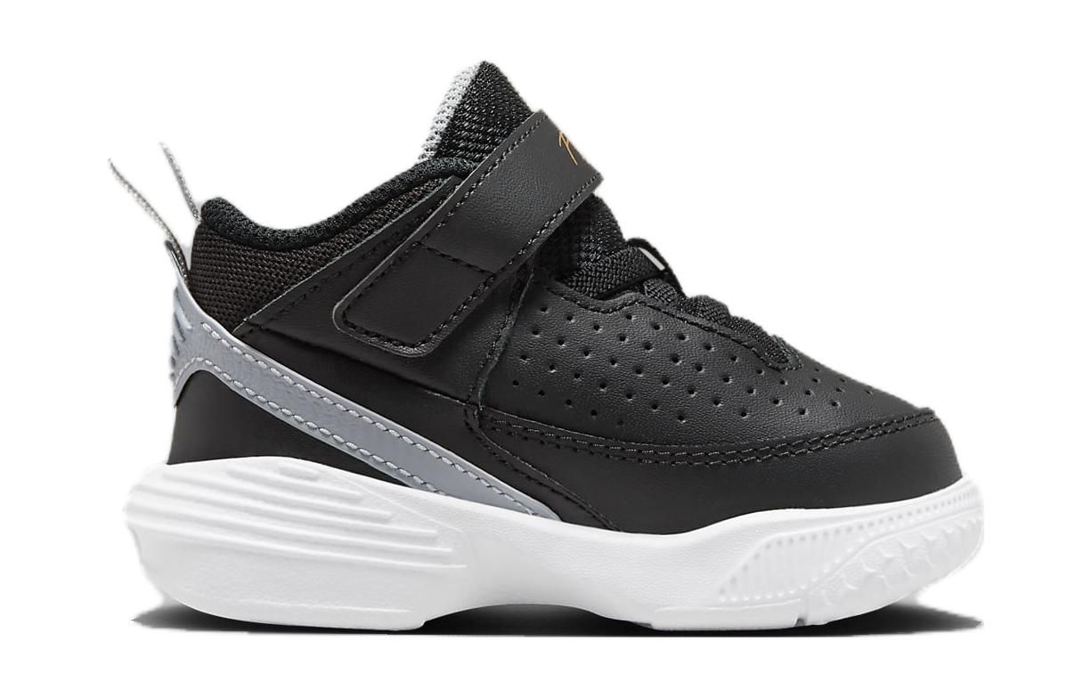 (TD) Air Jordan Max Aura 5 'Black Metallic Gold' DZ4355-017 sold by KicksCrew product image thumbnail 3