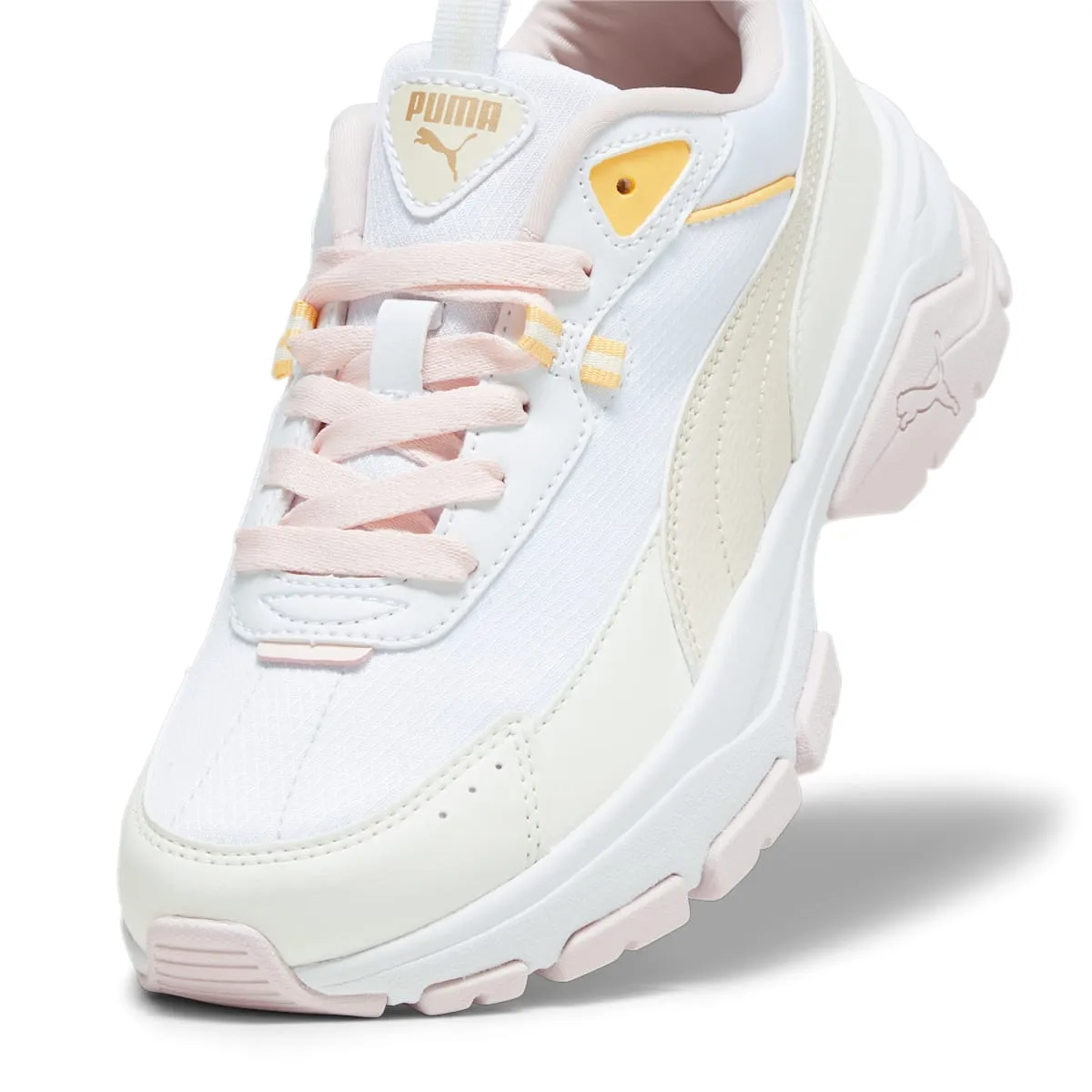 PUMA Classic Via Sneakers 'Beige Pink' 389223-10 sold by KicksCrew product image thumbnail 3
