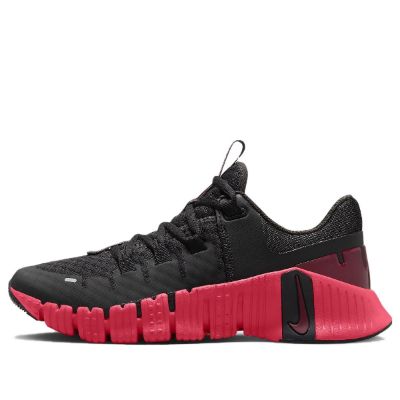 (WMNS) Nike Free Metcon 5 'Black Red' DV3950-003 sold by KicksCrew