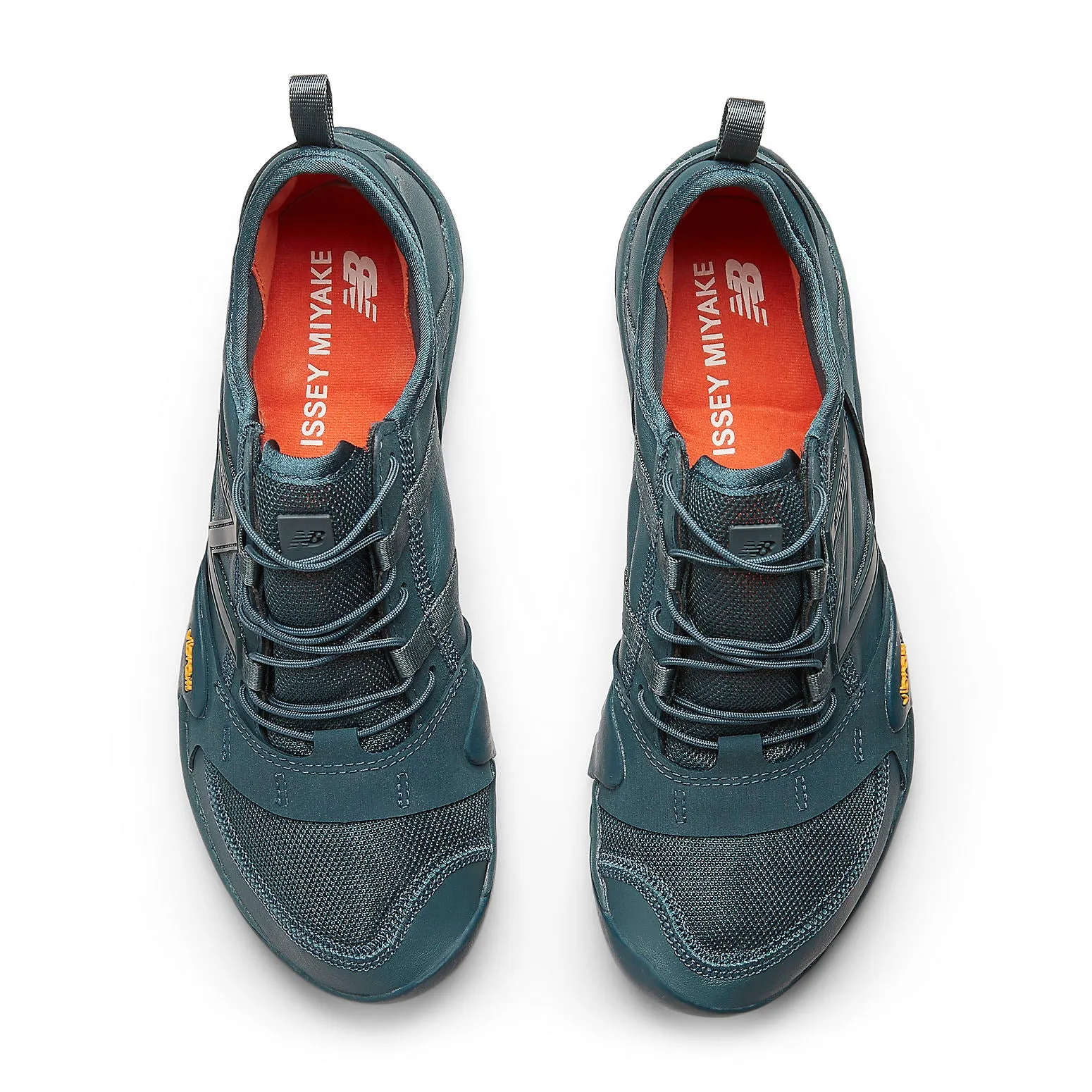 New Balance x ISSEY MIYAKE Sneakers 'Teal' MT10OIY sold by KicksCrew product image thumbnail 4