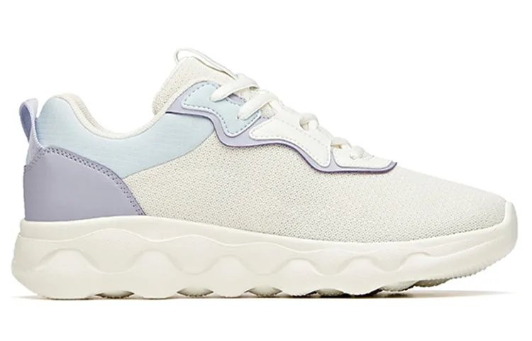 (WMNS) ANTA Running Series Sneakers 'White Blue' 922115535-5 sold by KicksCrew product image thumbnail 2