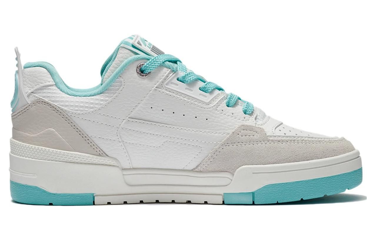 (WMNS) Li-Ning Brassy Monkey 'White Mint Blue' AGCS080-5 sold by KicksCrew product image thumbnail 2