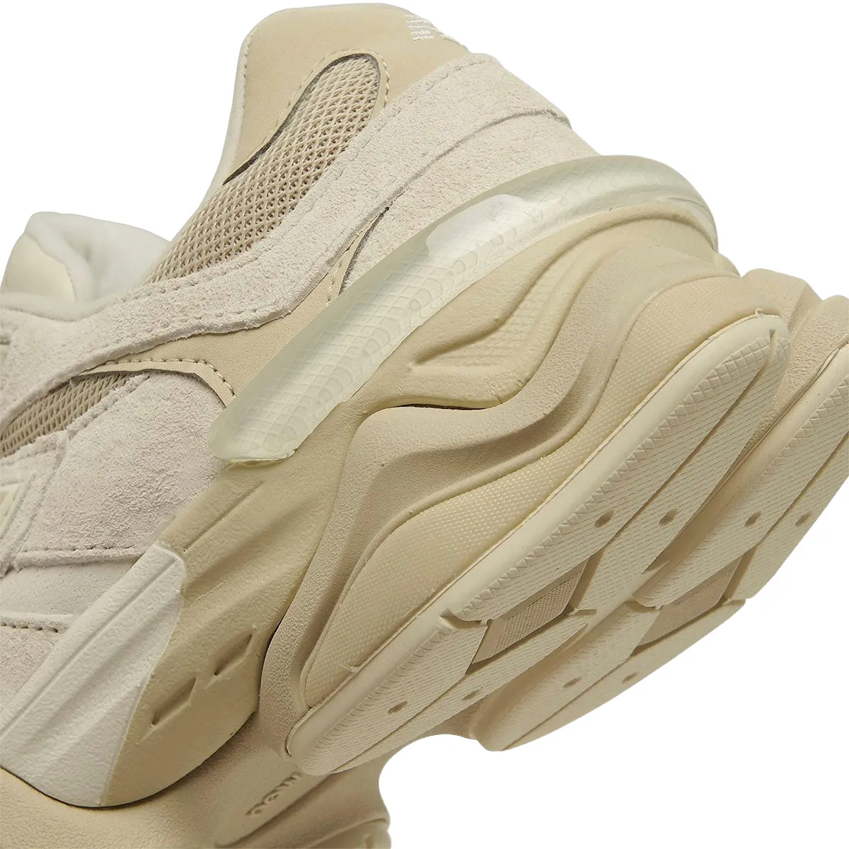 送料&関税込みNew Balance ニューバランス U9060SS Beige White New Balance 9060 Beige White (W) - U9060SS Raffles & Where