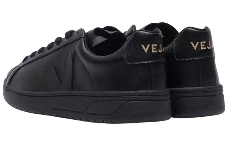 Veja Urca CWL 'Full Black' UC072597 sold by KicksCrew product image thumbnail 4