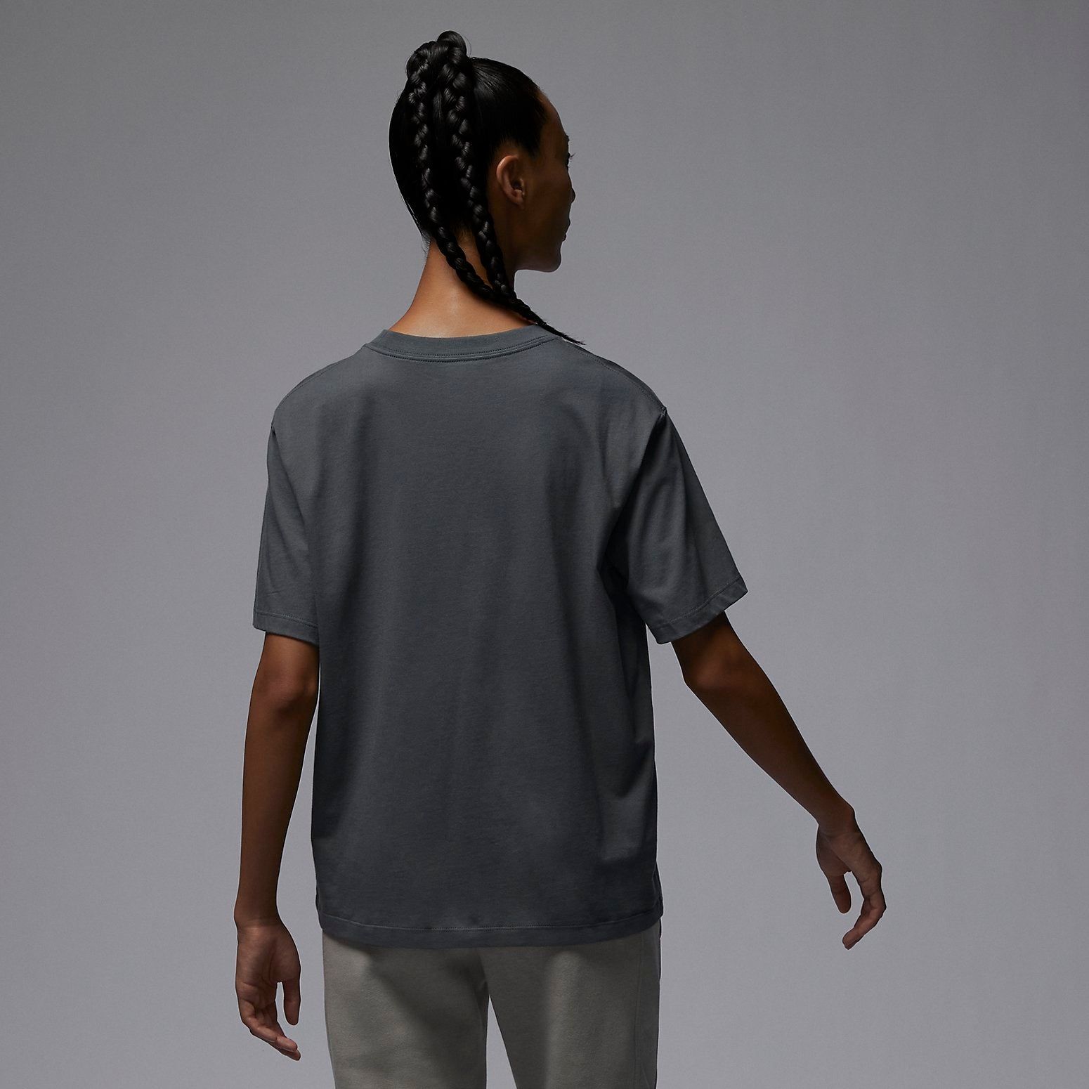 (WMNS) Air Jordan x PSG Paris T-Shirt 'Dark Grey' DZ3261-068 sold by KicksCrew product image thumbnail 2