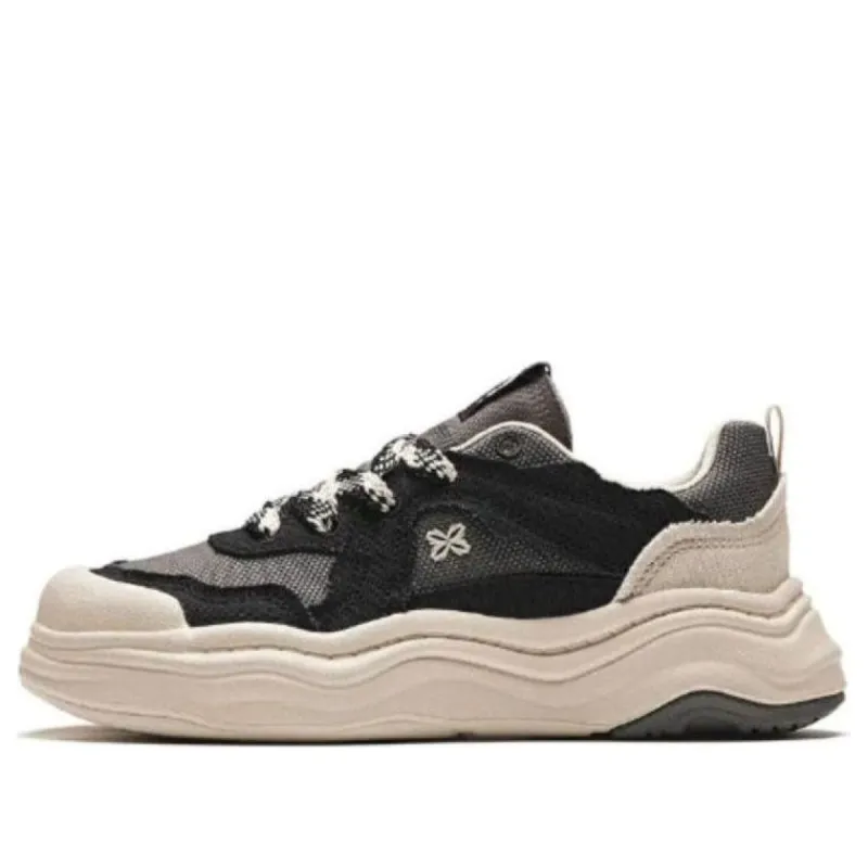 (WMNS) ANTA Lava Cake Skateboarding 'Black Grey' 122428060-5 sold by KicksCrew