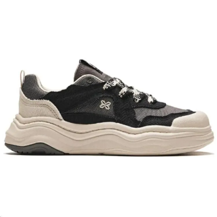 (WMNS) ANTA Lava Cake Skateboarding 'Black Grey' 122428060-5 sold by KicksCrew product image thumbnail 2