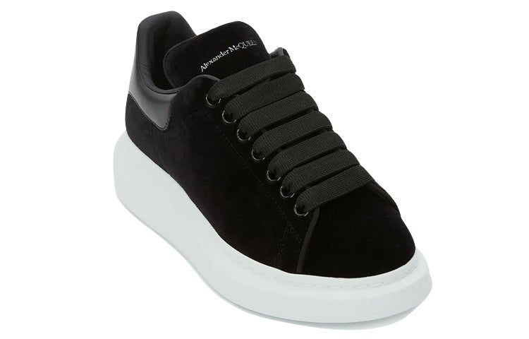 (WMNS) Alexander McQueen Oversized Sneaker 'Smooth Black' 553775W4FKT1000 sold by KicksCrew product image thumbnail 3