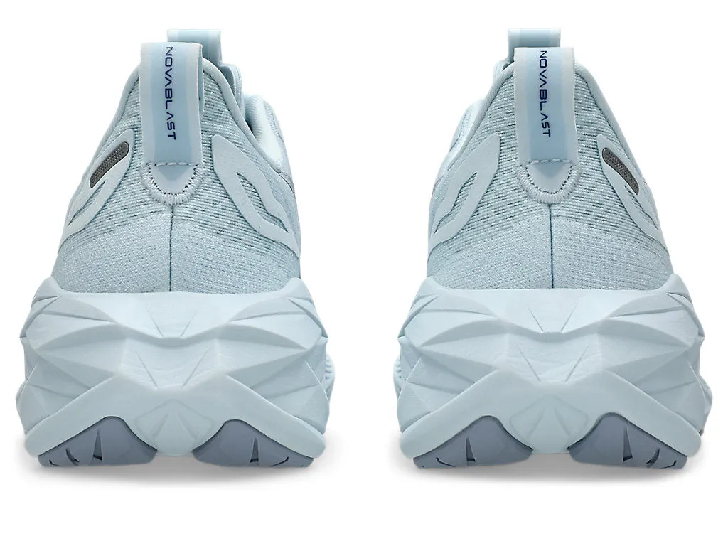 (WMNS) ASICS Novablast 4 LE 'Cool Grey' 1012B688-020 sold by KicksCrew product image thumbnail 5