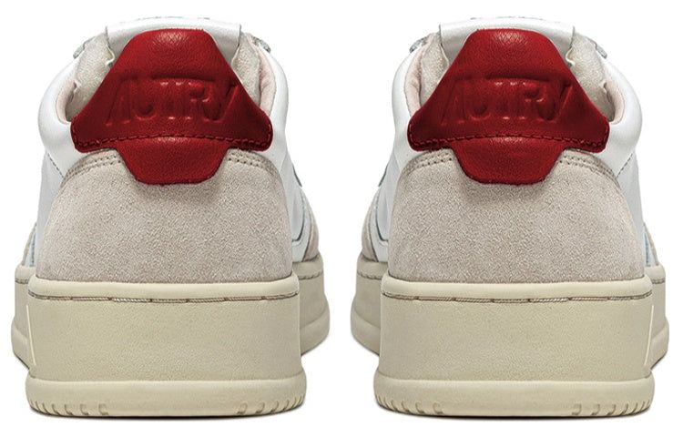 (WMNS) Autry Medalist Low 'White Red Suede' AULW-LS43 sold by KicksCrew product image thumbnail 4