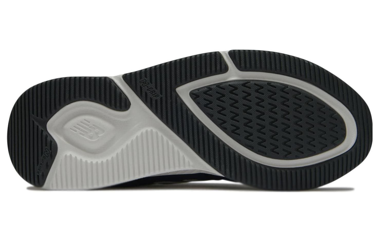 New Balance DynaSoft 900 v1 EN1 'Black Grey' UA900EN1 sold by KicksCrew product image thumbnail 6