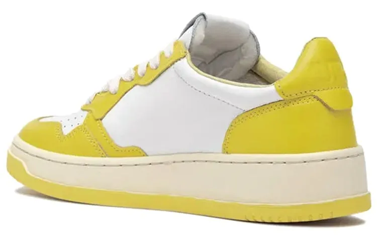 (WMNS) AUTRY Medalist Low Top Bicolor 'White Yellow' AULW-WB23 sold by KicksCrew product image thumbnail 4