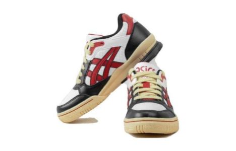 (GS) ASICS Gel‑Spotlyte 'Black and Red' 1204A127-102 sold by KicksCrew
