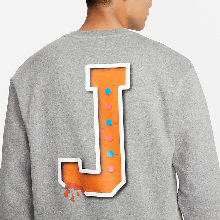 Air Jordan Classic Flying Solid Color Fleece Lined Round Neck Sweatshirt 'Carbon Grey' FD0594-091 sold by KicksCrew product image thumbnail 4