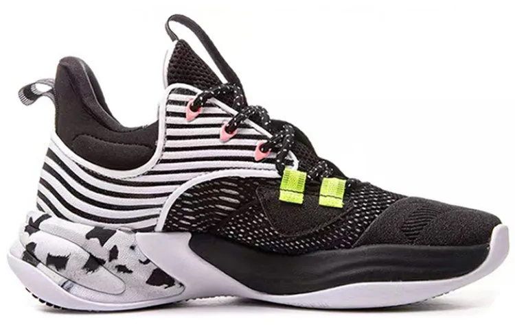 ANTA Heat Wave 2 Low 'Black White' 112031105-4 sold by KicksCrew product image thumbnail 2