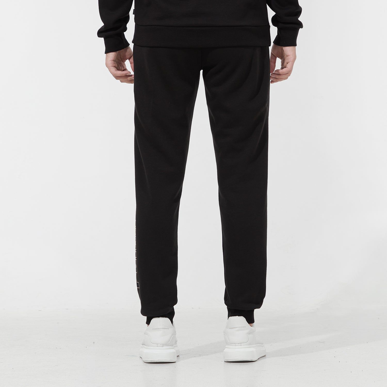 Puma Winterized Sweatpants 'Black' 848257-01 sold by KicksCrew product image thumbnail 4