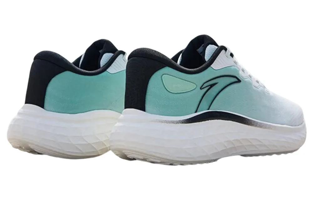 ANTA Running Series Sneakers 'White Green Black' 912315572-4 sold by KicksCrew product image thumbnail 4