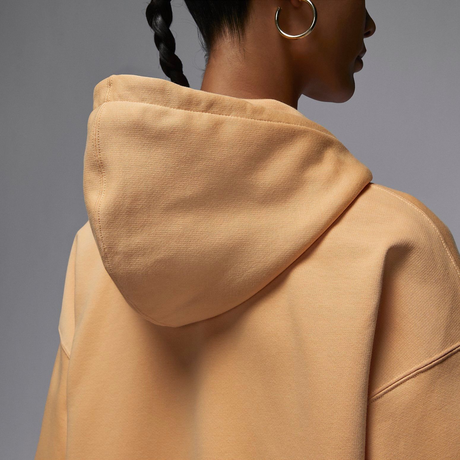 (WMNS) Air Jordan Logo Flight Jacket 'Orange' DZ3360-251 sold by KicksCrew product image thumbnail 3