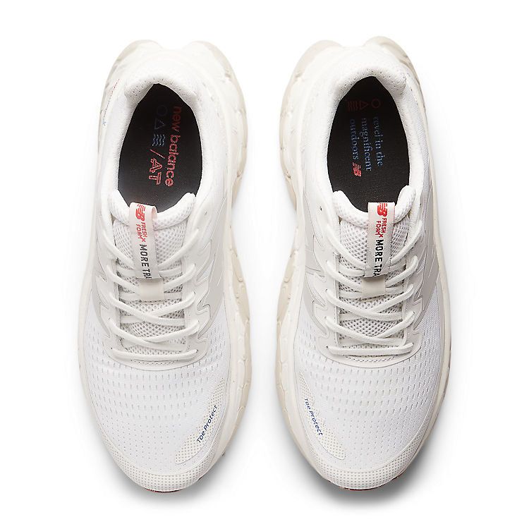 New Balance Fresh Foam More Trail v3 'White Grey' MTMORNWT sold by KicksCrew product image thumbnail 3