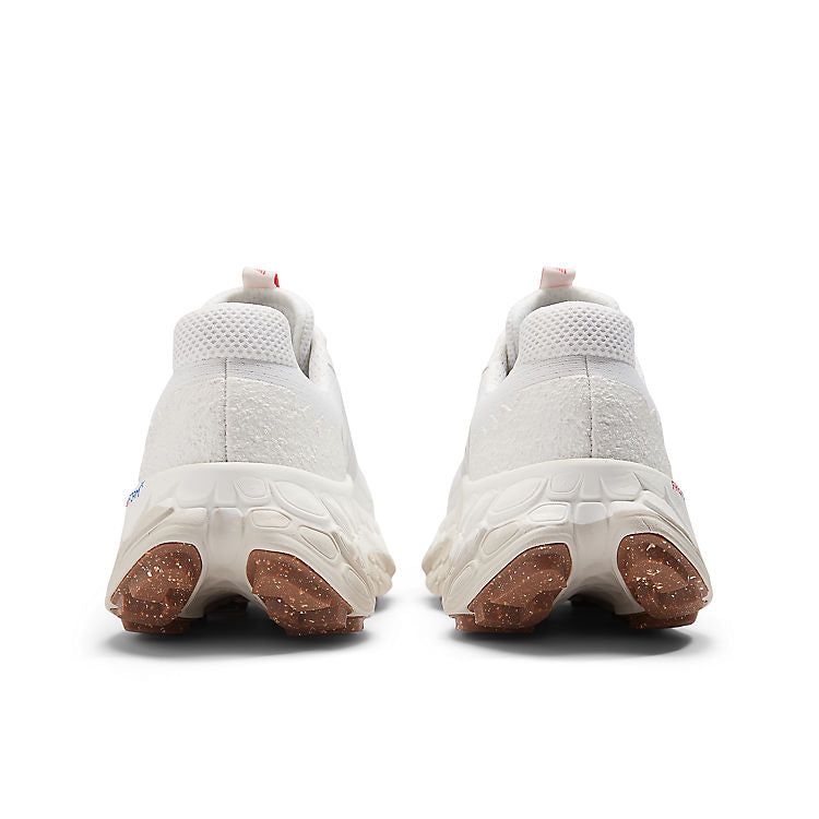 New Balance Fresh Foam More Trail v3 'White Grey' MTMORNWT sold by KicksCrew product image thumbnail 4