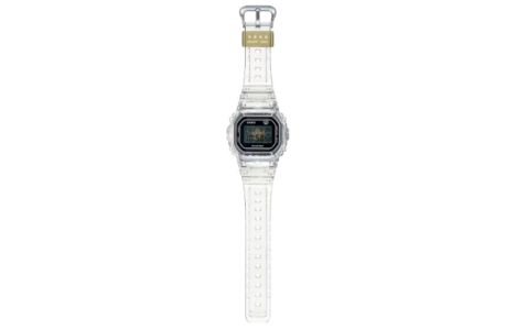 CASIO G-Shock Digital 'Clear' DW-5040RX-7JR sold by KicksCrew