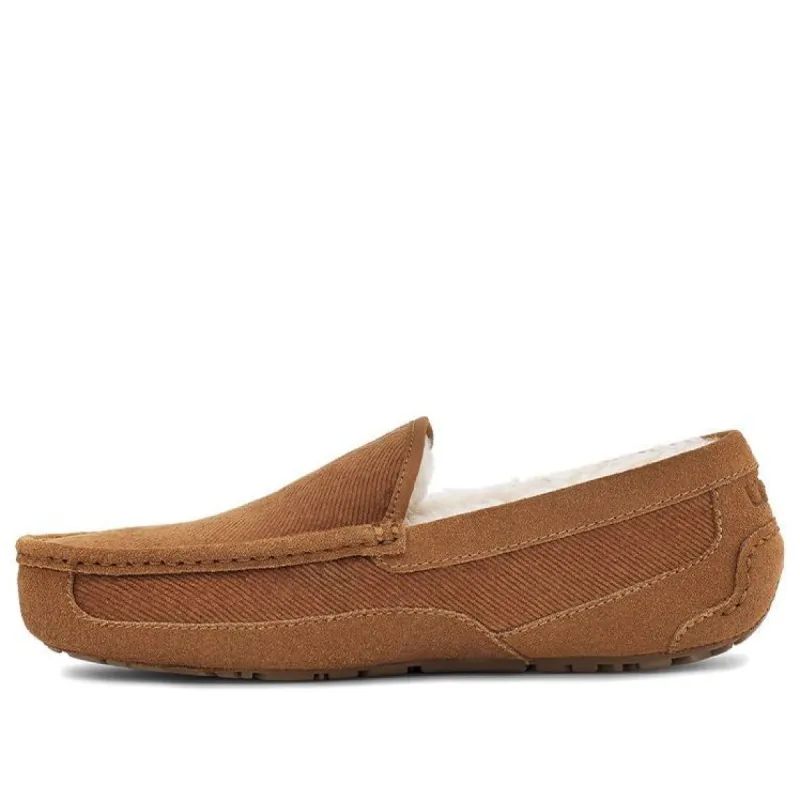 UGG Ascot Corduroy II 'Chestnut' 1125932-CHE sold by KicksCrew