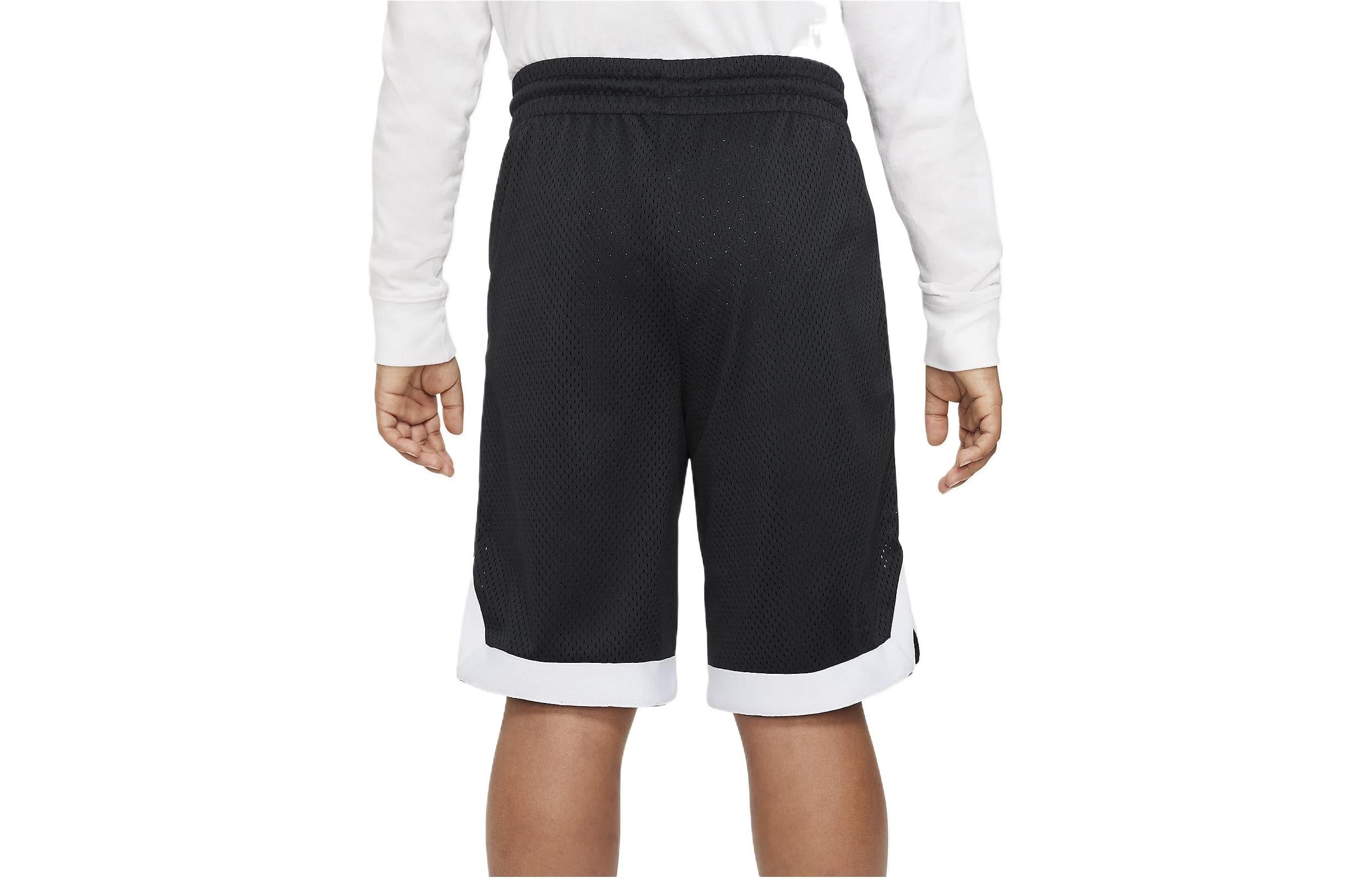 (PS) Air Jordan Sport DNA Mesh Shorts 'Black White' DX8408-010 sold by KicksCrew product image thumbnail 4