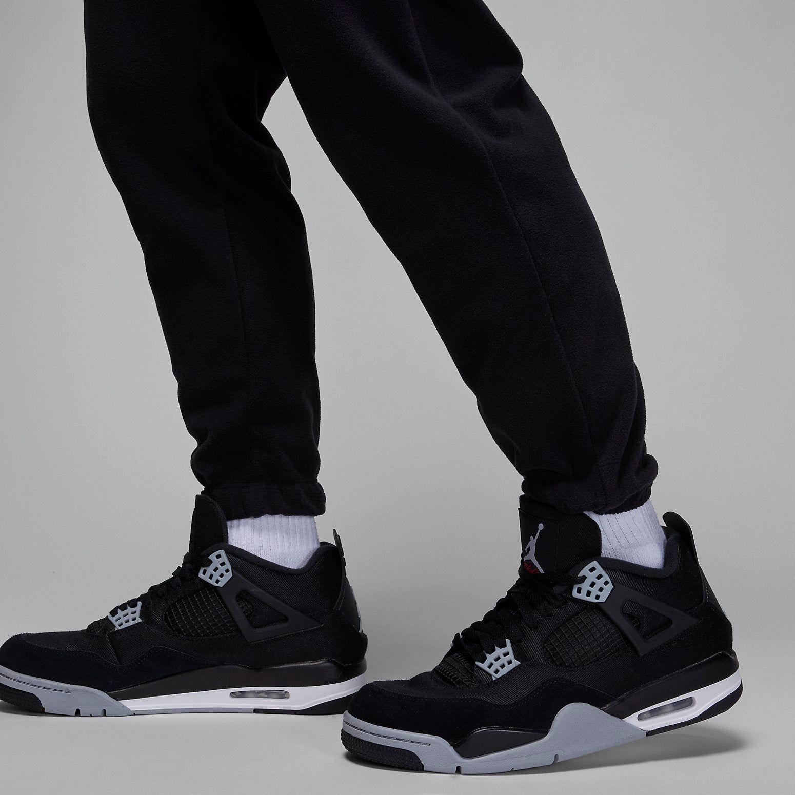 Air Jordan Essentials Fleece Winter Pants 'Black' FD7532-010 sold by KicksCrew product image thumbnail 4