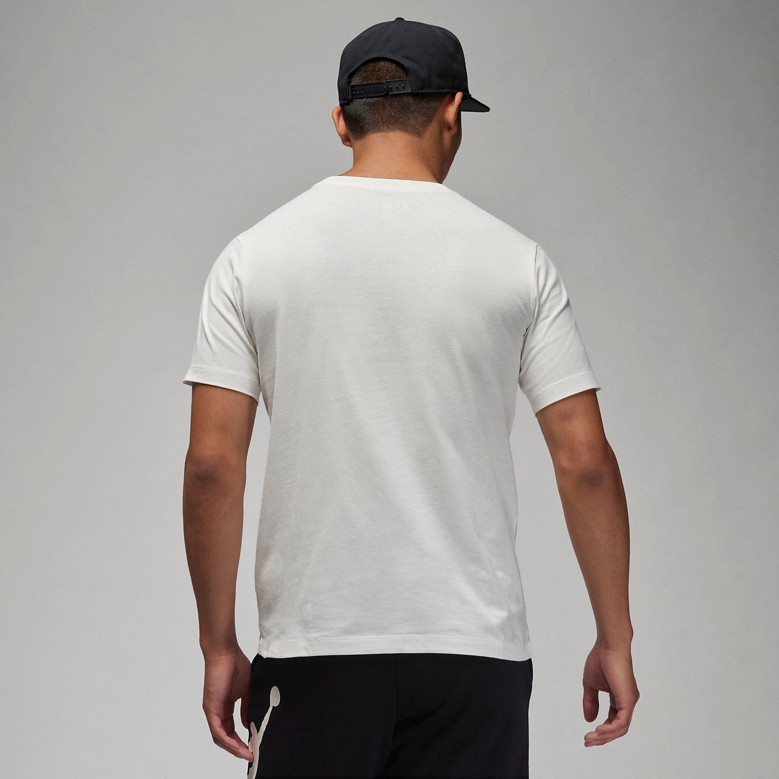 Air Jordan Jumpman Logo T-Shirt 'White' DC7486-133 sold by KicksCrew product image thumbnail 3