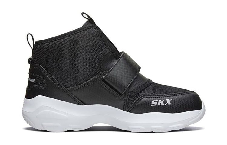 (WMNS) New Balance Core Fleece Hoodie 'Black' WT83817-BK sold by KicksCrew product image thumbnail 4