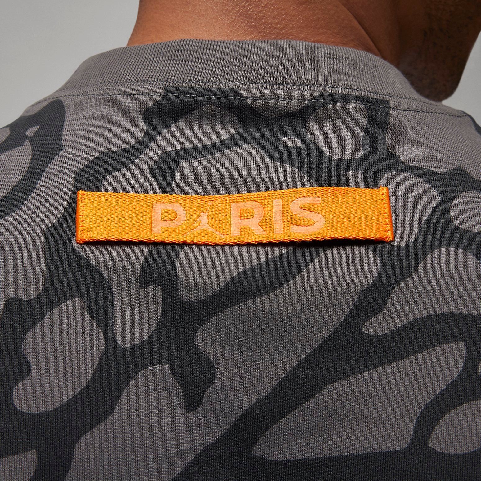 Air Jordan x Paris Saint-Germain Graphic T-Shirt 'Iron Grey' DZ2912-068 sold by KicksCrew product image thumbnail 4