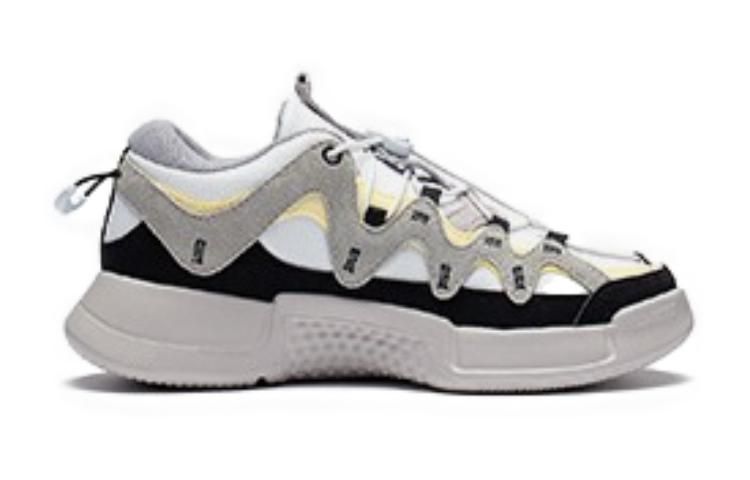 (GS) Li-Ning Wade Essence 2.3 Lite 'Grey Black' YKCS228-51 sold by KicksCrew product image thumbnail 2