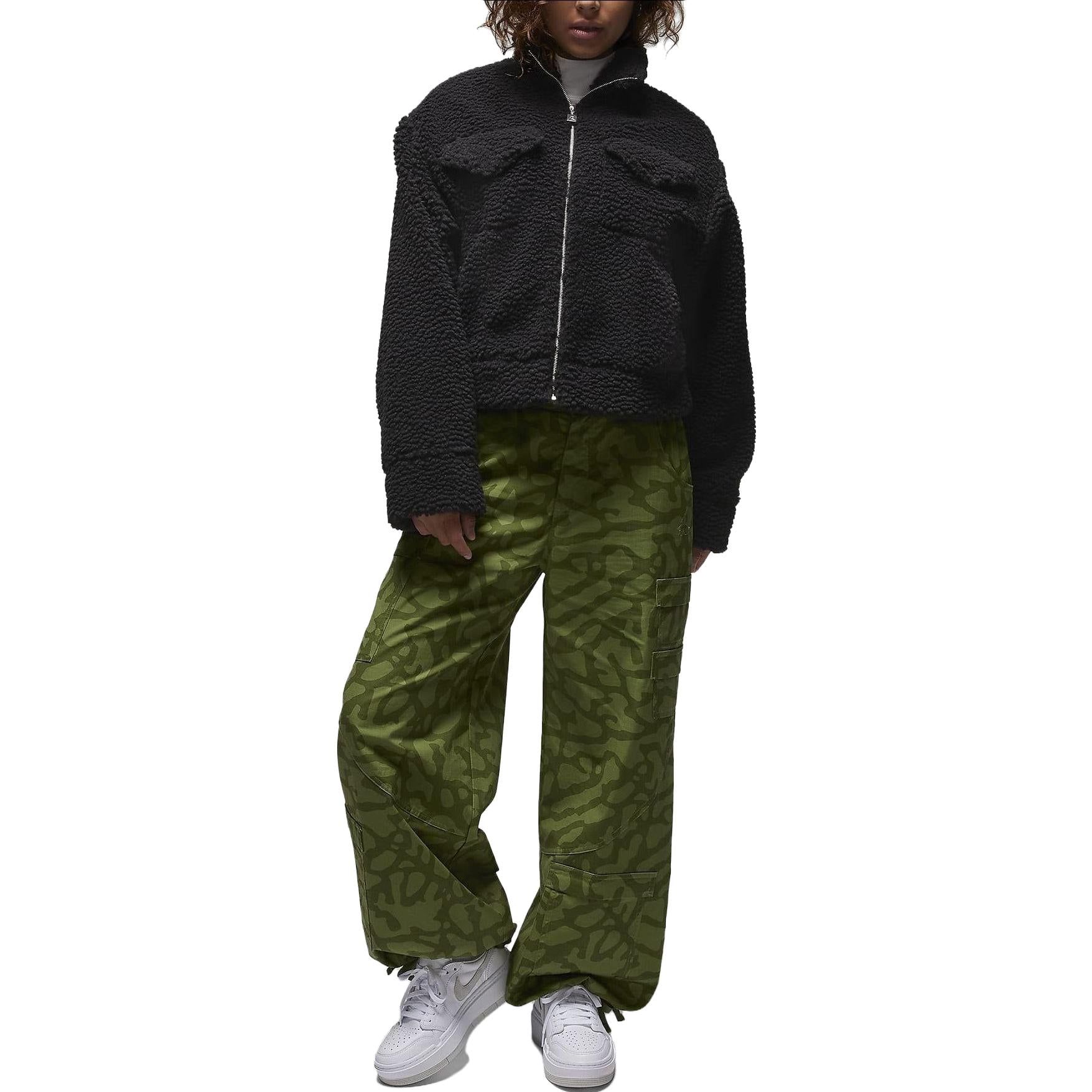 (WMNS) Air Jordan Jacket 'Black' FD7168-010 sold by KicksCrew product image thumbnail 3